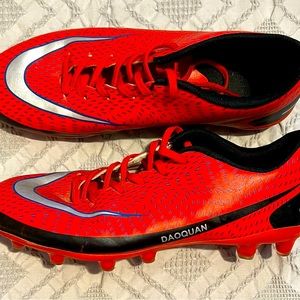 HaloTeam Soccer Cleats